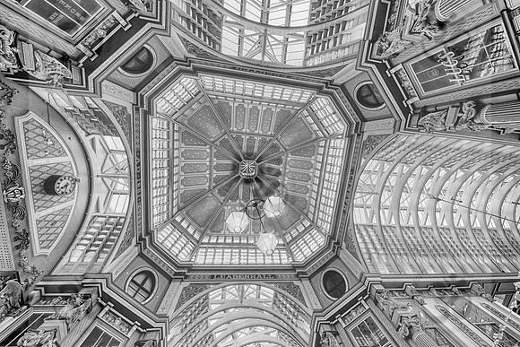 Leadenhall Market ( Monochrome)