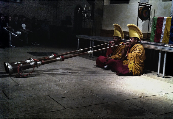 Dung Chen - Tibetan Long Horn