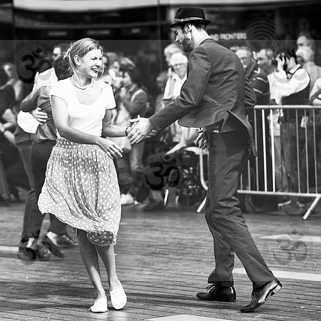 Dancing in the street (monochrome) I