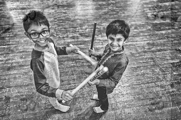 Learning Dandiya Ras (II) monochrome